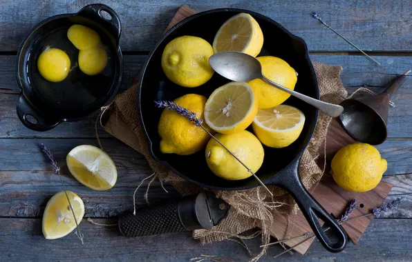 Picture eggs, citrus, lemons