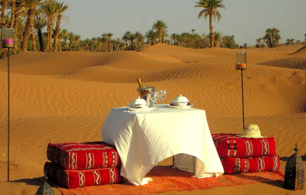 Picture sand, palm trees, romance, candles, exotic, dinner, Morocco, romantic dinner