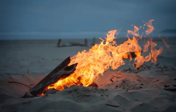 Sand, fire, the fire