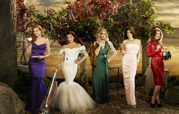 Picture the series, Desperate Housewives, all the main Actresses, Dresses
