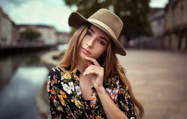 Hat, sponge, brown-eyed, Lods Franck, Meline