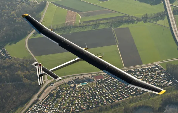 Picture the plane, solar impulse, solar energy