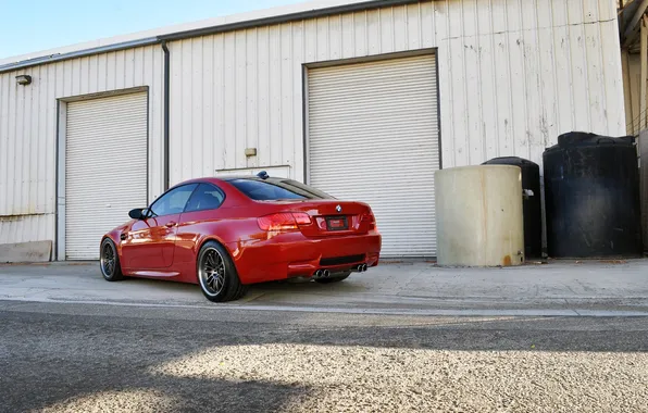 Picture the sky, red, the building, bmw, BMW, red, rear view, e92