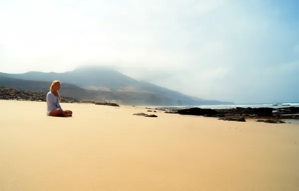 Picture sea, beach, girl, mood