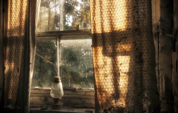 Lamp, window, curtains