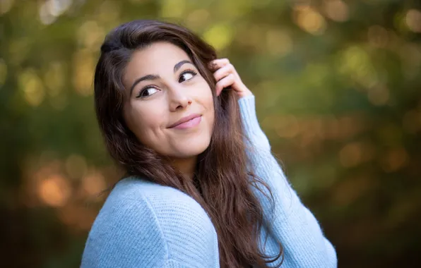 Picture face, pose, smile, background, model, hand, portrait, makeup