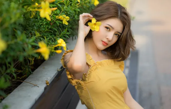 Summer, look, girl, flowers, yellow, face, pose, street