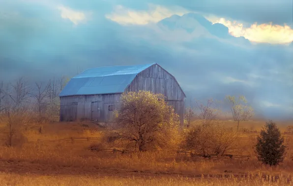 Clouds, the barn, farm