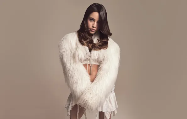 Background, portrait, outfit, singer, brown hair, Emilia Mernes