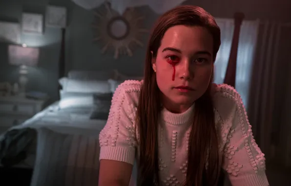 Girl, Blood, The series, Vampire, Tear, The first murder, Sarah Catherine Hook, Juliette Fairmont