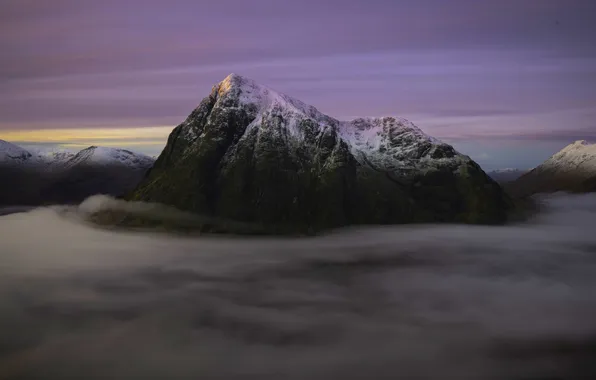 Picture landscape, mountains, fog