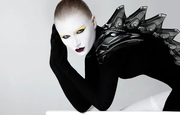 Picture model, makeup, black clothes, The Future Visionaire, Visualizing the future, Tashismind