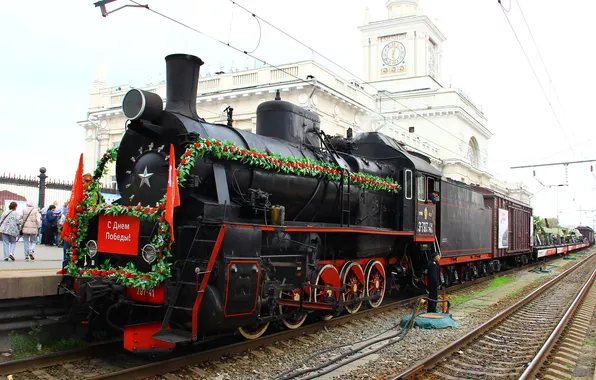 The engine, People, Train, The Victory Day!, Front, Volgograd, 2025, Railway station