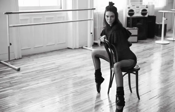 Pose, black and white, sitting, Kendall Jenner