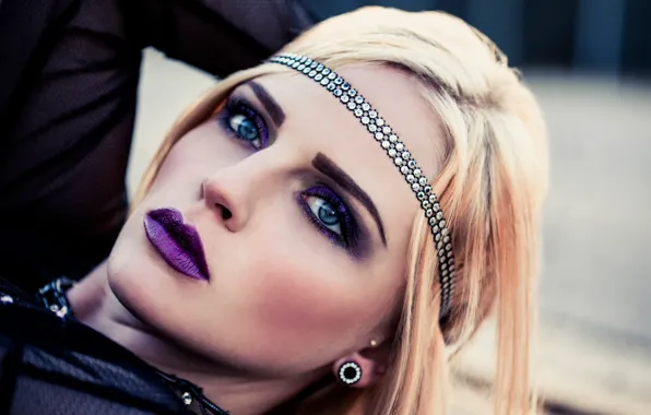 Picture girl, makeup, fashion, Gothic, Purple Makeup