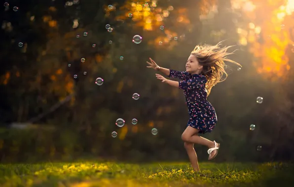 Joy, running, bubbles, girl