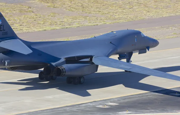 Lancer, bomber, B-1B, strategic, Rockwell, supersonic