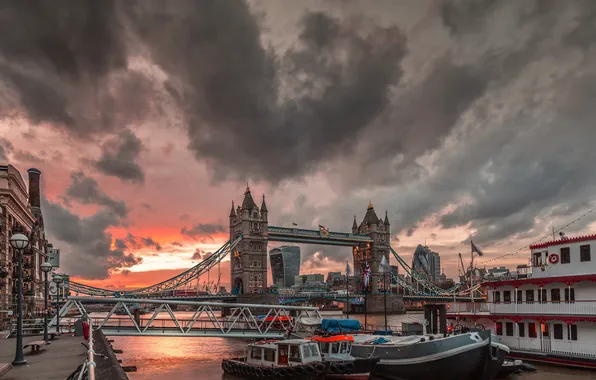 Picture the sky, the city, river, Tower bridge, Tower Bridge, London, England