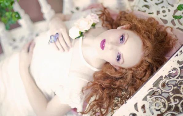 Picture look, makeup, curls, redhead, bokeh, Ivory Flame