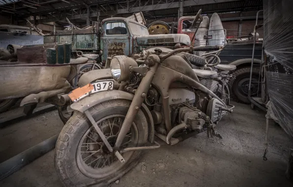 Garage, motorcycle, scrap