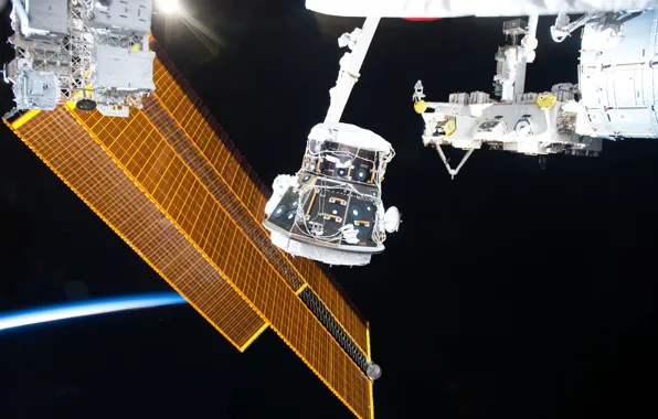 Picture orbit, ISS, NASA, solar battery