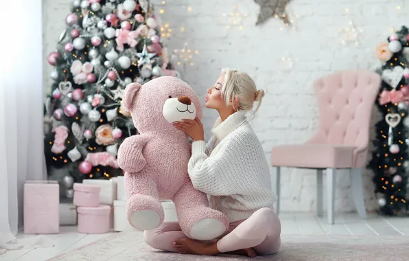 Girl, mood, kiss, bear, New year, tree, sweater, Teddy bear