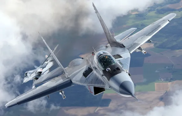 Picture Fighter, missiles, MiG-29A