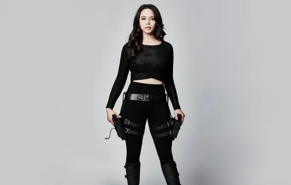 Pose, background, model, guns, boots, makeup, figure, actress