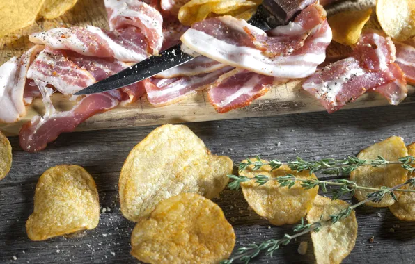 Bacon, chips, rosemary