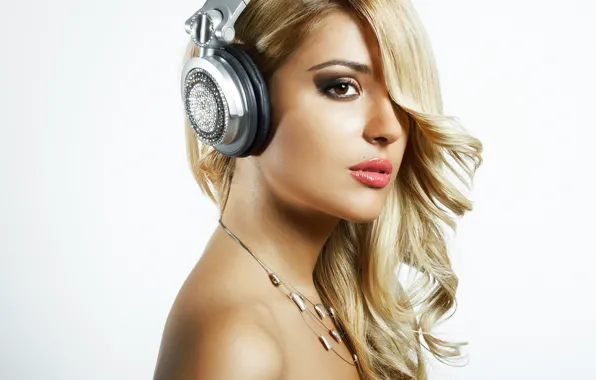 Picture look, girl, makeup, headphones, blonde, white background, Musya