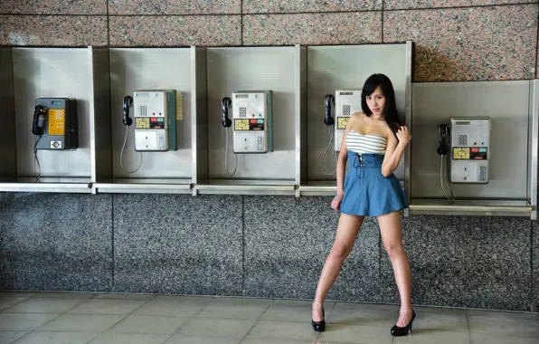 Picture look, girl, skirt, phone, legs
