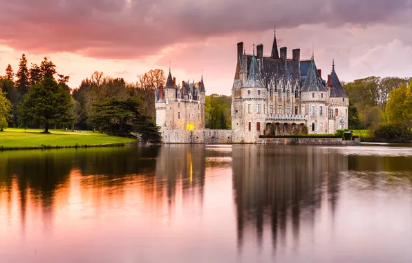 Trees, lake, castle, France, The Loire Valley, Missillac