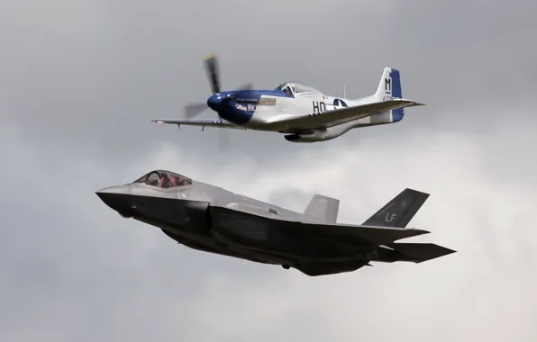 Flight, fighters, P 51 Mustang, F 35