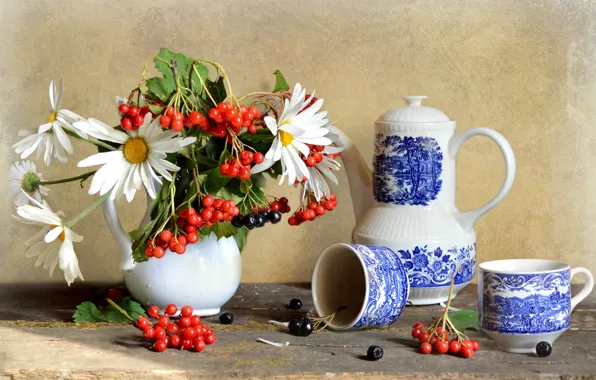 Chamomile, dishes, pitcher, still life, Rowan, Gzhel, Aronia