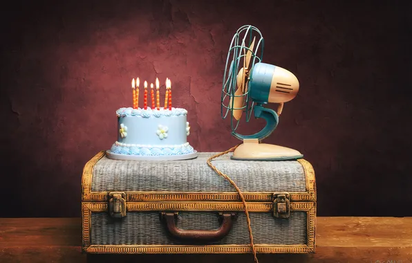 Fan, cake, suitcase, birthday