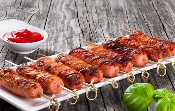 Sausage, sauce, sausage