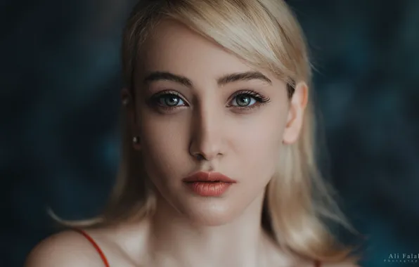 Model, portrait, makeup, hairstyle, blonde, beauty, photoshoot, bokeh