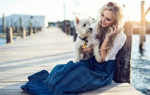 Picture girl, dog, friends