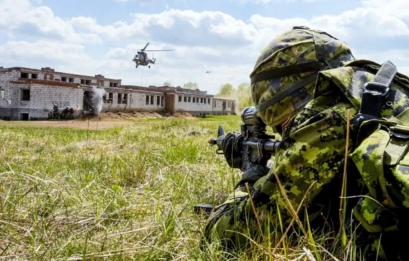 Weapons, soldiers, Canadian Army