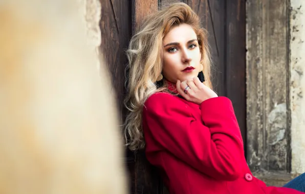 Picture face, hair, coat, Sirena