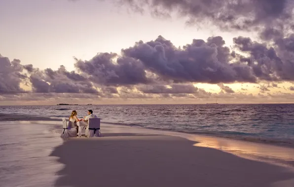 Beach, the ocean, romance, the evening, two, dinner