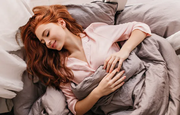 Girl, pose, smile, comfort, heat, bed, positive, pillow