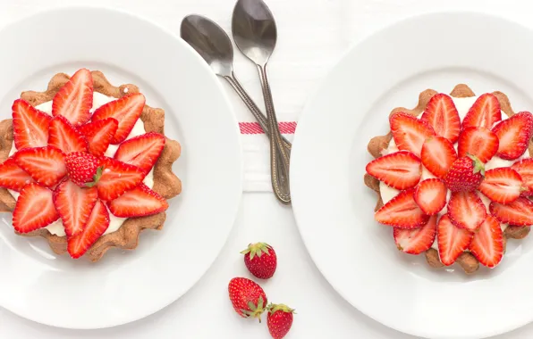 Berries, strawberry, plates, dessert, spoon