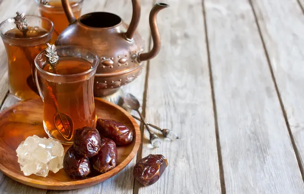 Picture kettle, Cup, spoon, dates, Arabic tea