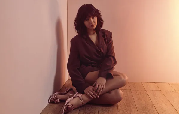 Look, light, portrait, dress, brunette, legs, beauty, on the floor
