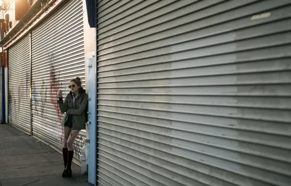 Girl, style, glasses, the series, fashion, drama, crime, Carly Chaikin