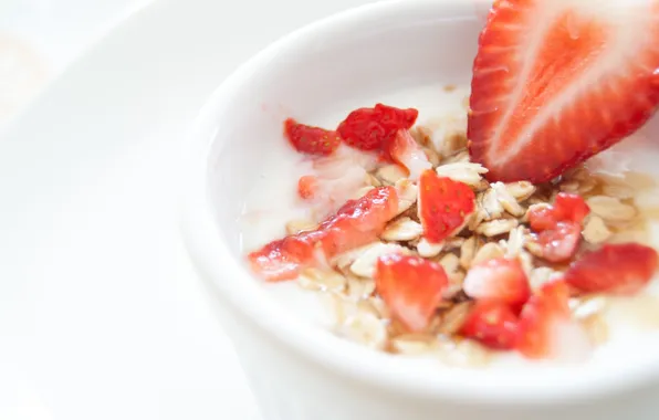 Breakfast, strawberry, the mixture, cereal, milk