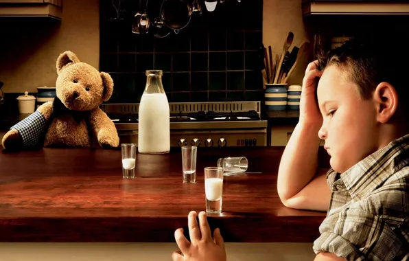 Picture sadness, child, bear, milk