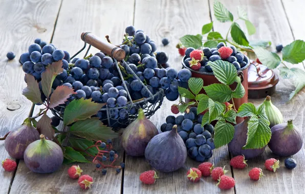 Berries, raspberry, grapes, fruit, figs, figs