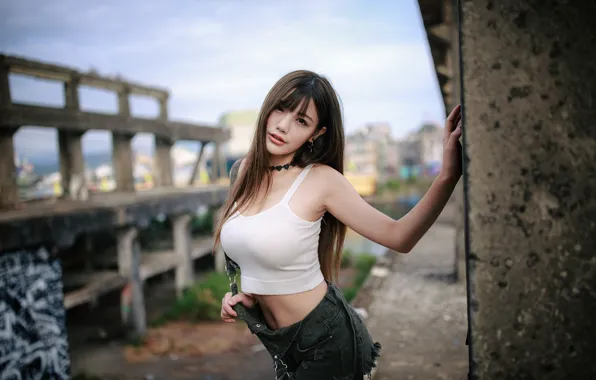 Sexy, pose, background, shorts, makeup, Mike, hairstyle, brown hair